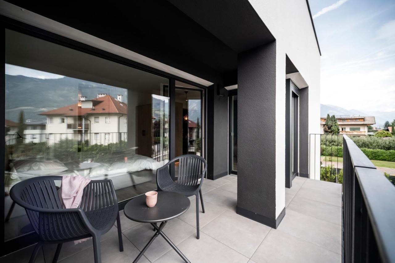 Sambucus Apartments -Premium Apartments For You And Your Dog Lana Eksteriør bilde